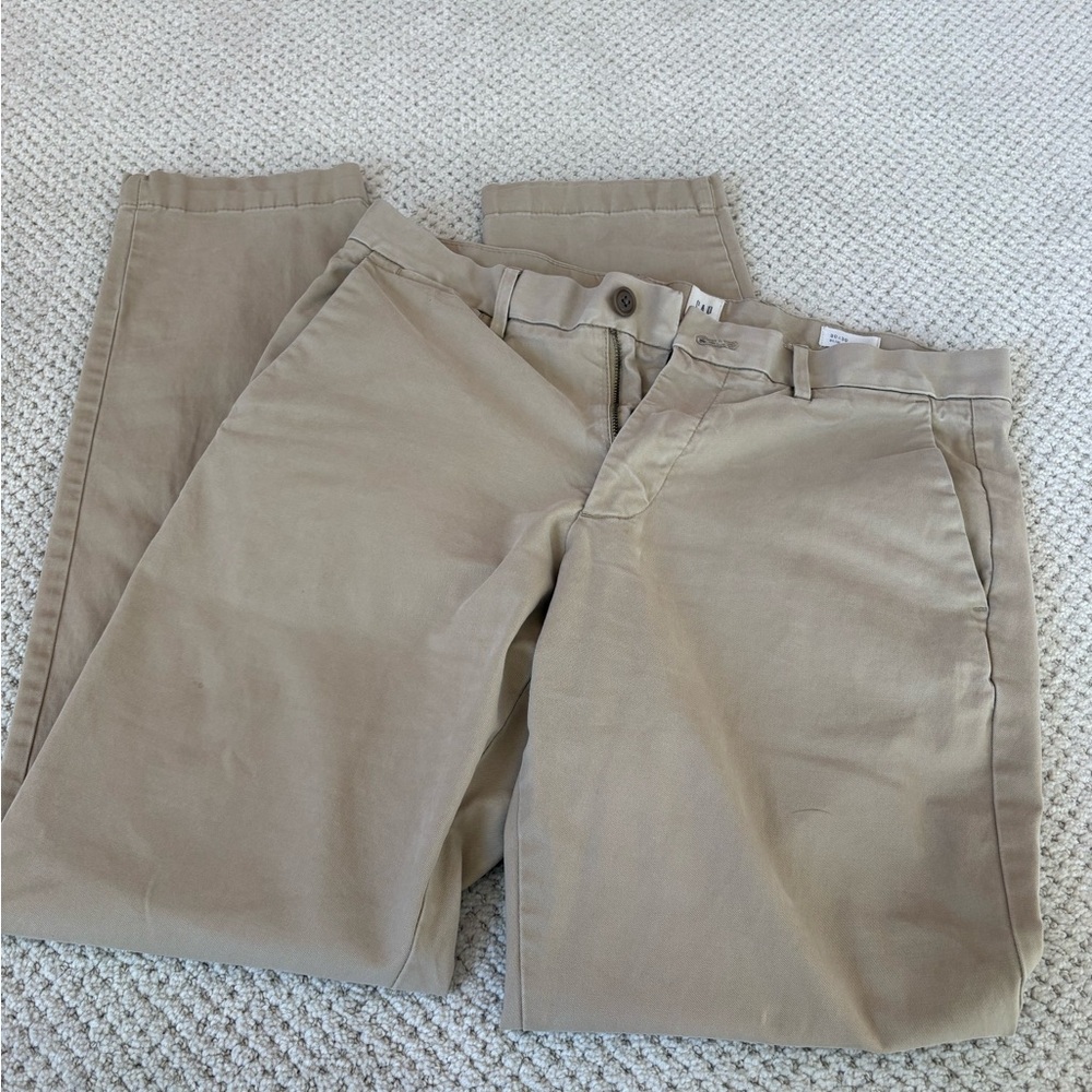 GAP Men's Khaki Chinos
